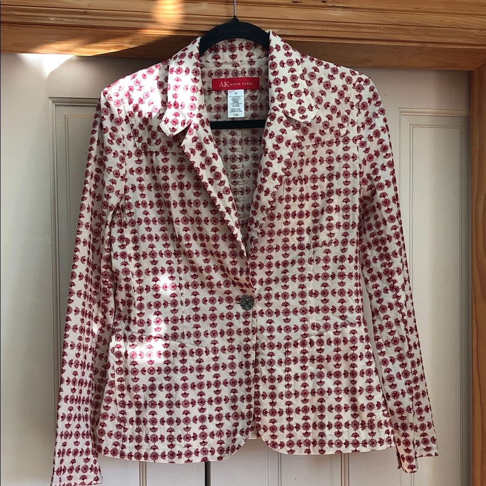 Anne Klein Red and White Women's Blazer. Size 6